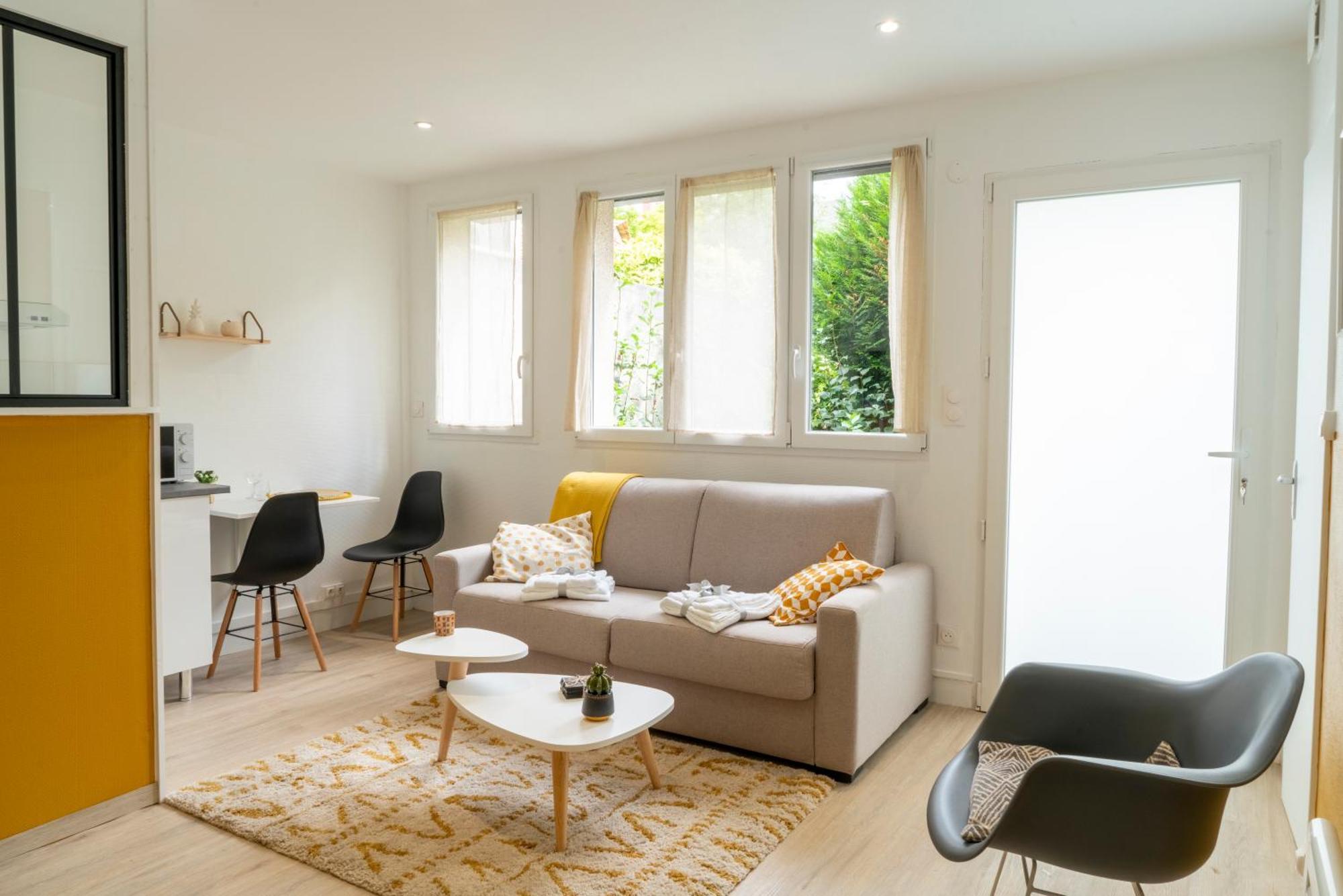 Stockholm- Studio Serenite Avec Jardin Charleville-Mézières 外观 照片
